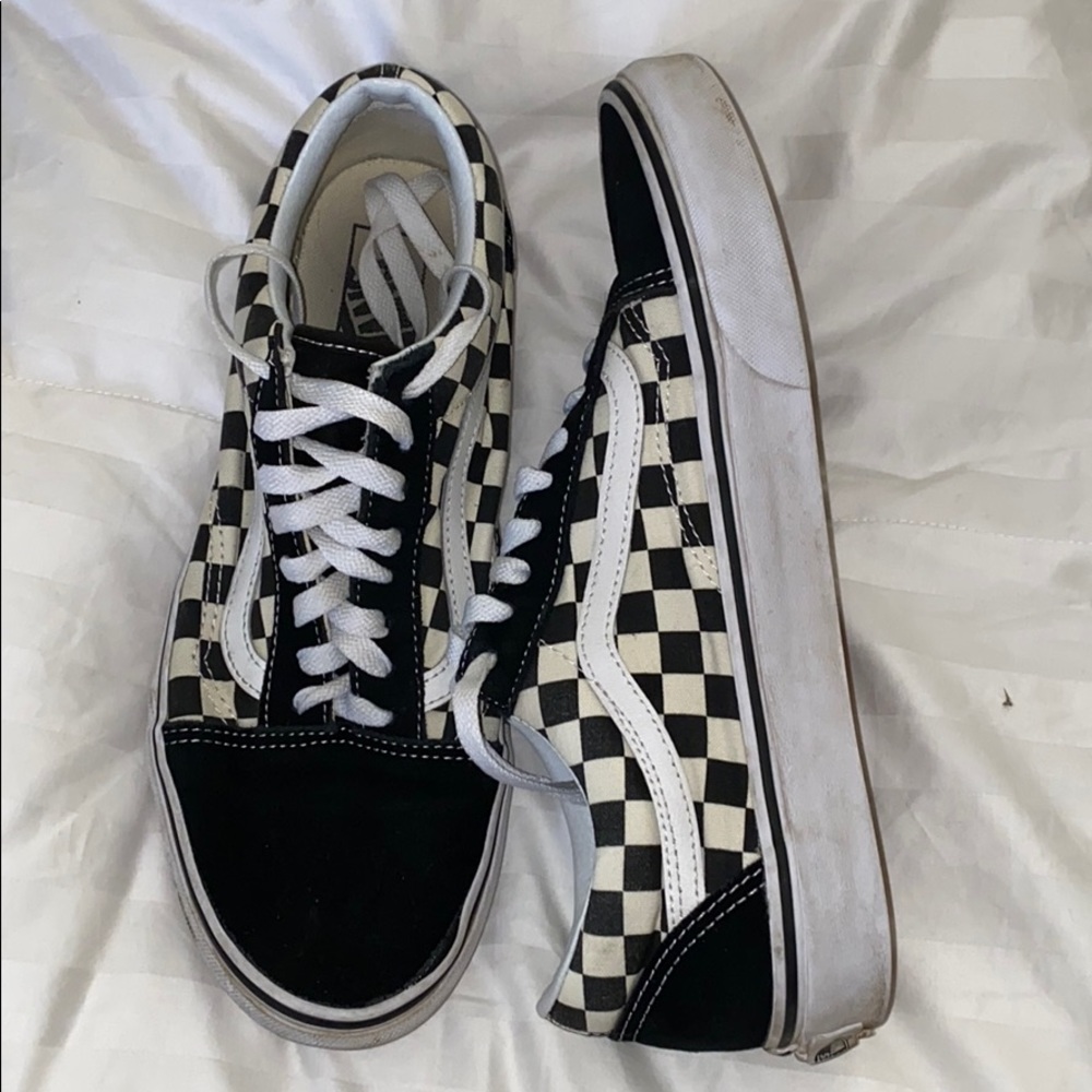 Vans - Picture 2 of 4